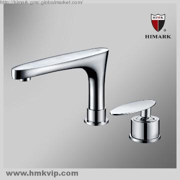 brass body basin faucet