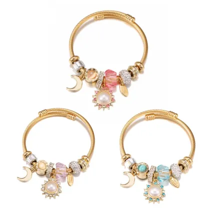 Golden Sunflower Moon Pendant Bracelet for Women - A Radiant Jewelry Piece