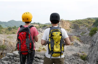 Used Safety Helmets for Outdoor Mountaineering Climbing