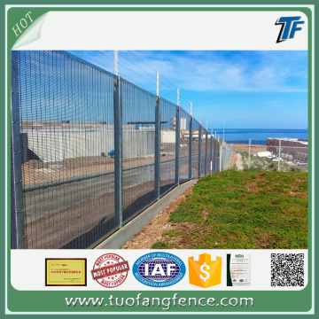 สังกะสีชุบสังกะสีแบบจุ่มร้อน 358 Mesh Fencing Panels