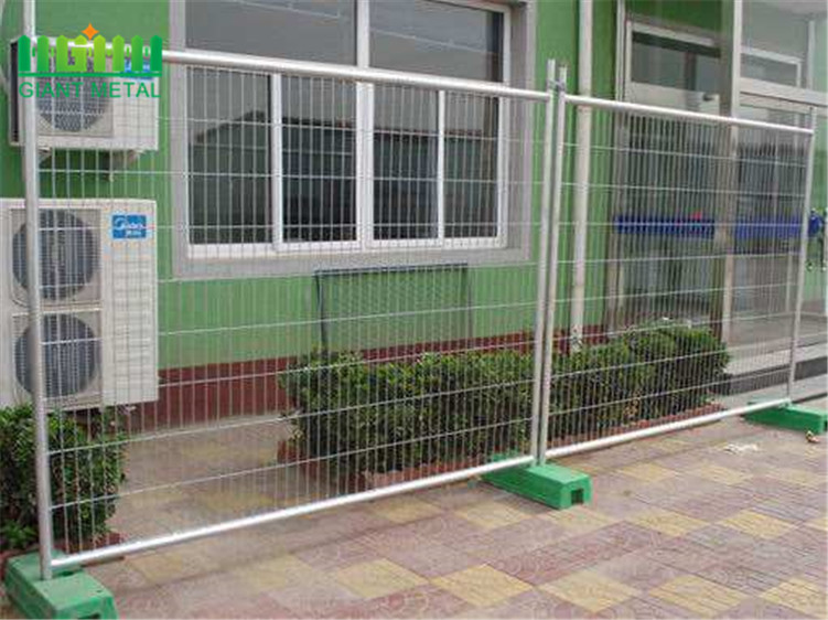 type temporary fencing