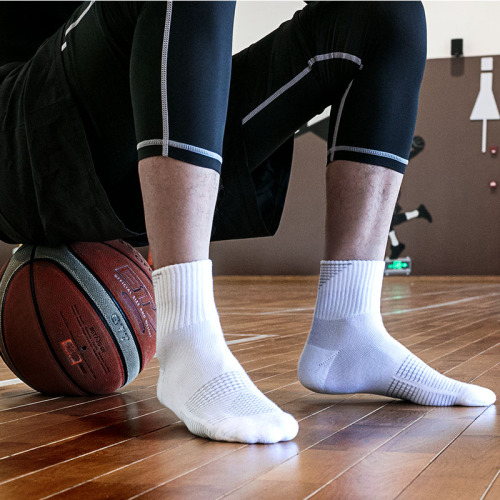 mid-tube basketball socks training sweat-absorbing socks