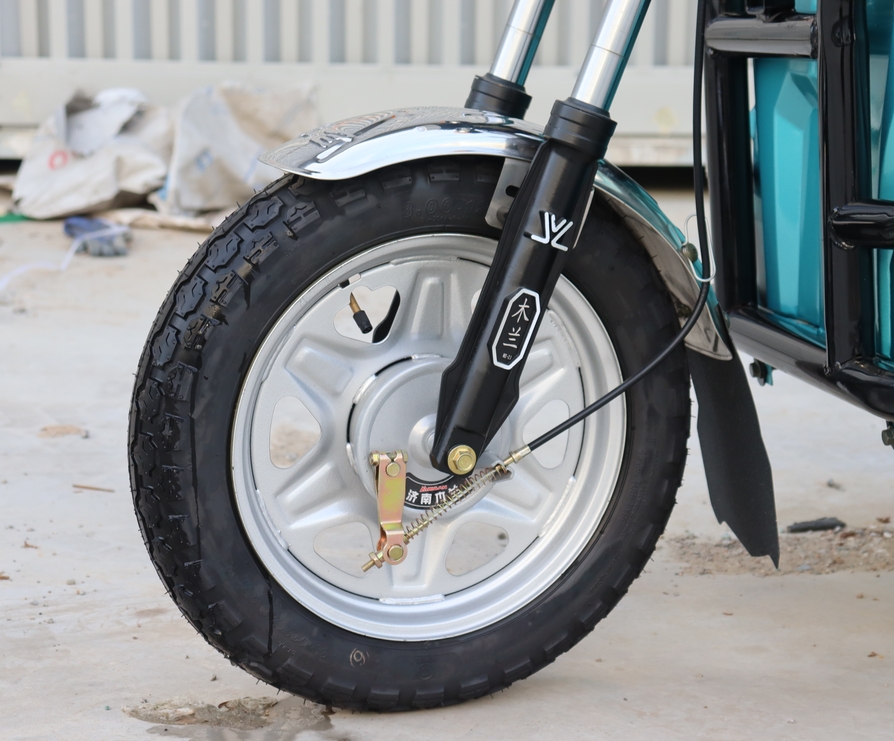 Manned Electric Tricycle