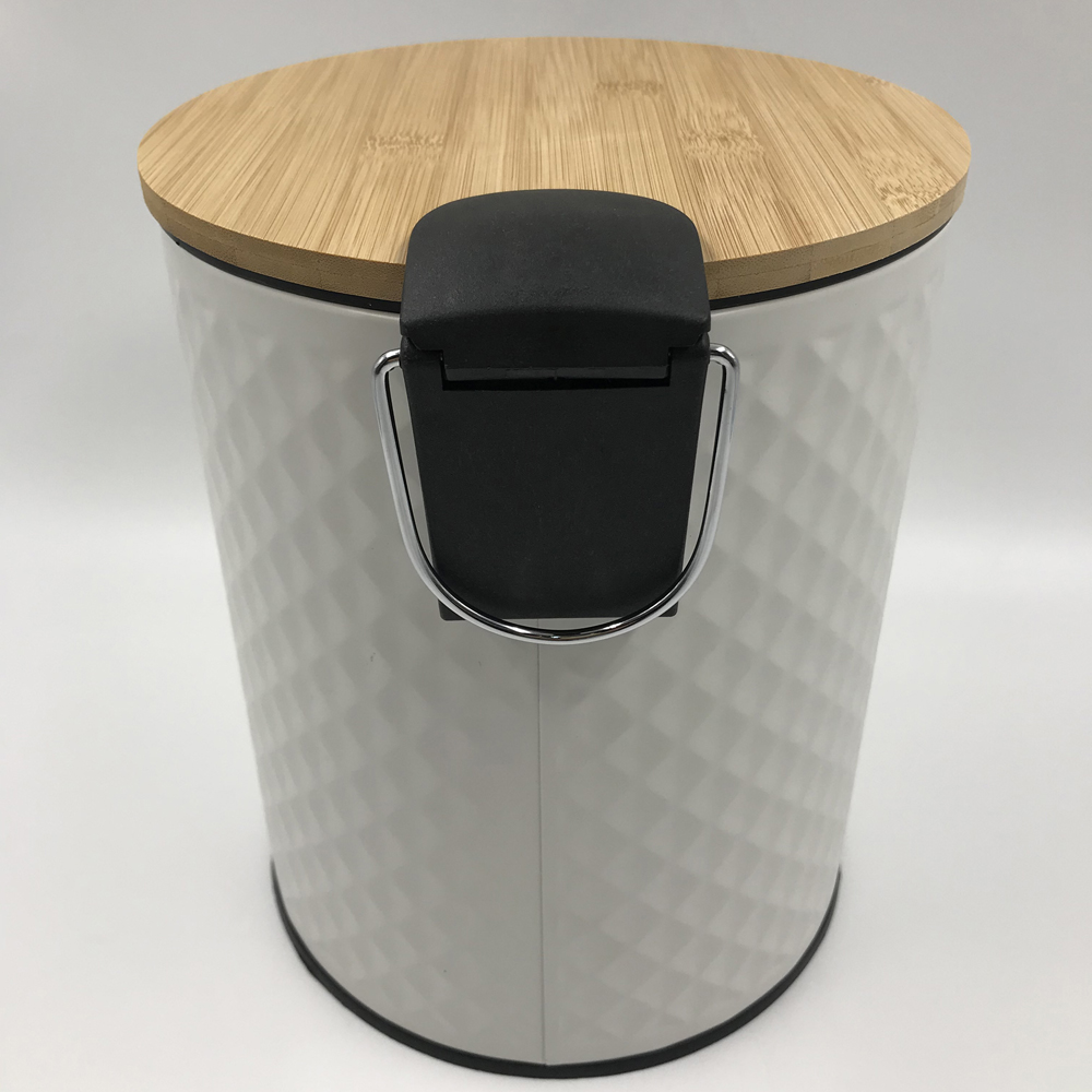 Bamboo Trash Can