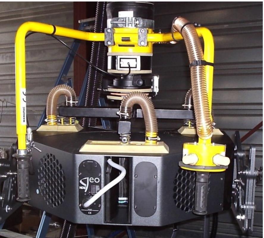 Vacuum Lifter for sound equipment Box Handling