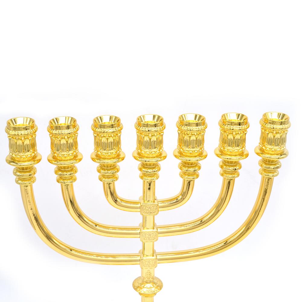 Candeladores de oro de oro para Hanukkah