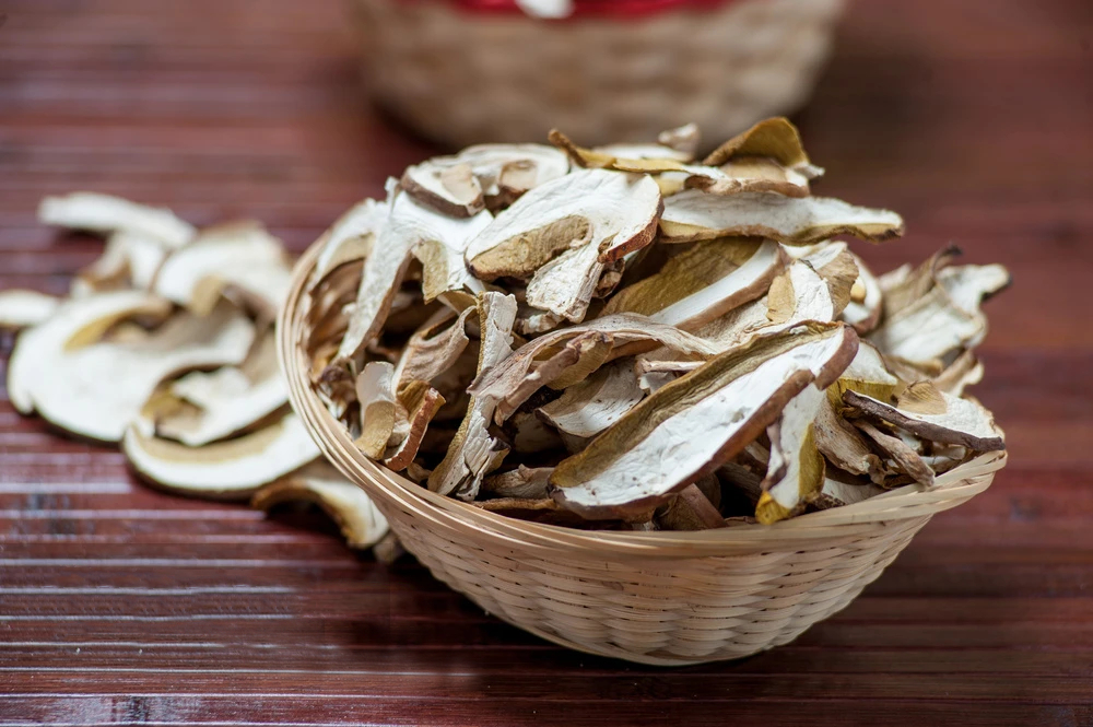 Dried fruits and vegetables