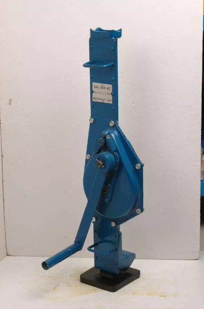 Steel mechanical jack