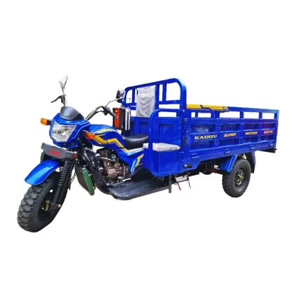 Sturdy Three Wheel Transport for Daily Needs