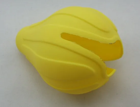 Hand spray food garde silicone lemon squeezer