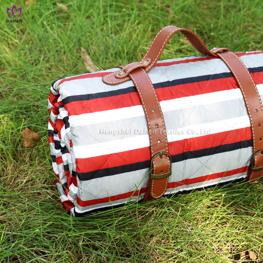 Striped Printed Waterproof Picnic Mat Outdoor Picnic Blanket Made In China Pc474