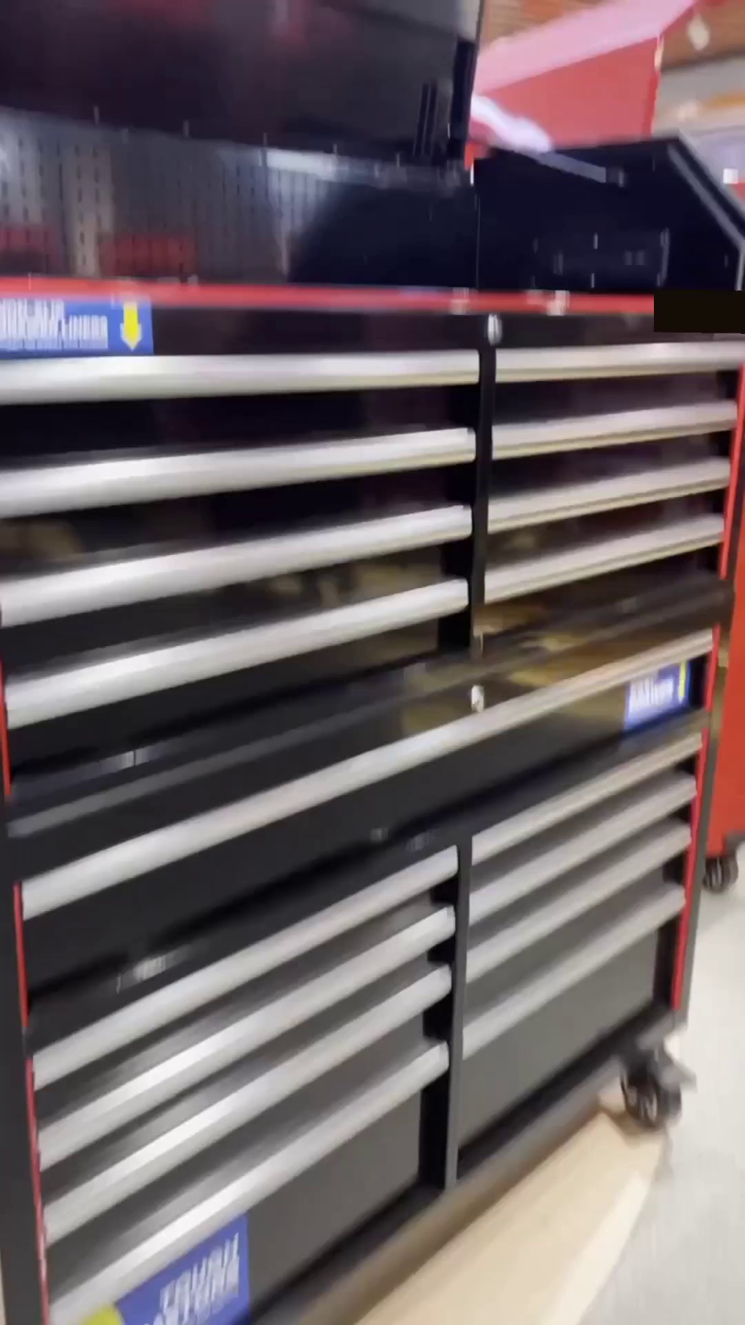 Customized Workshop Tool Cabinet