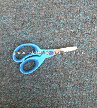 Plastic children scissor