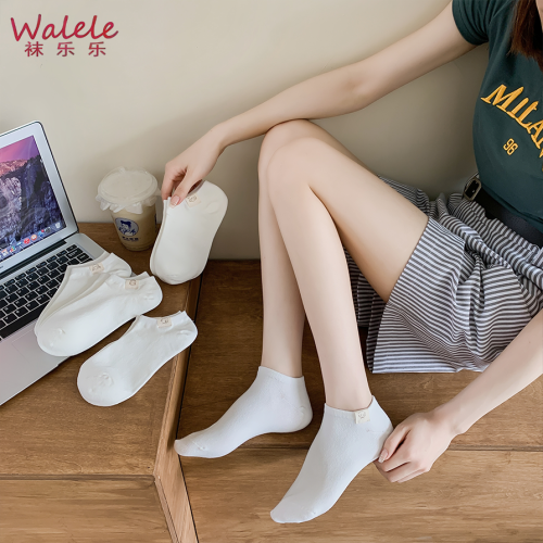 Calcetines decorativos con diseño de cabeza pequeña