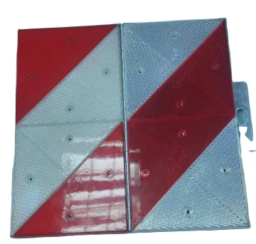 Plastic Reflector: Reflective Material for Cars, Vans, and Trucks