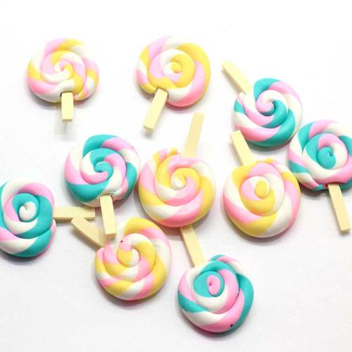 Vendita calda Simulazione Candy Stick a forma di argilla polimerica Decorazione artigianale artigianale Mini fetta Ornamenti per camera da letto per ragazze