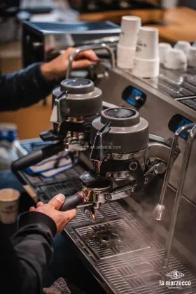La Marzocco Strada Espresso Coffee Machine with Cappuccino Maker and Automatic Brewing Function