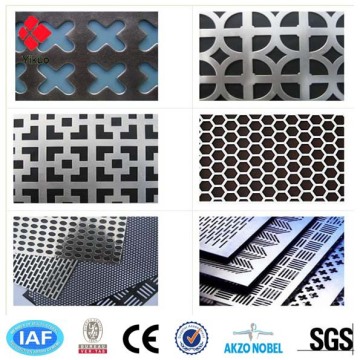hot sale Stainless steel perforated metal sheet