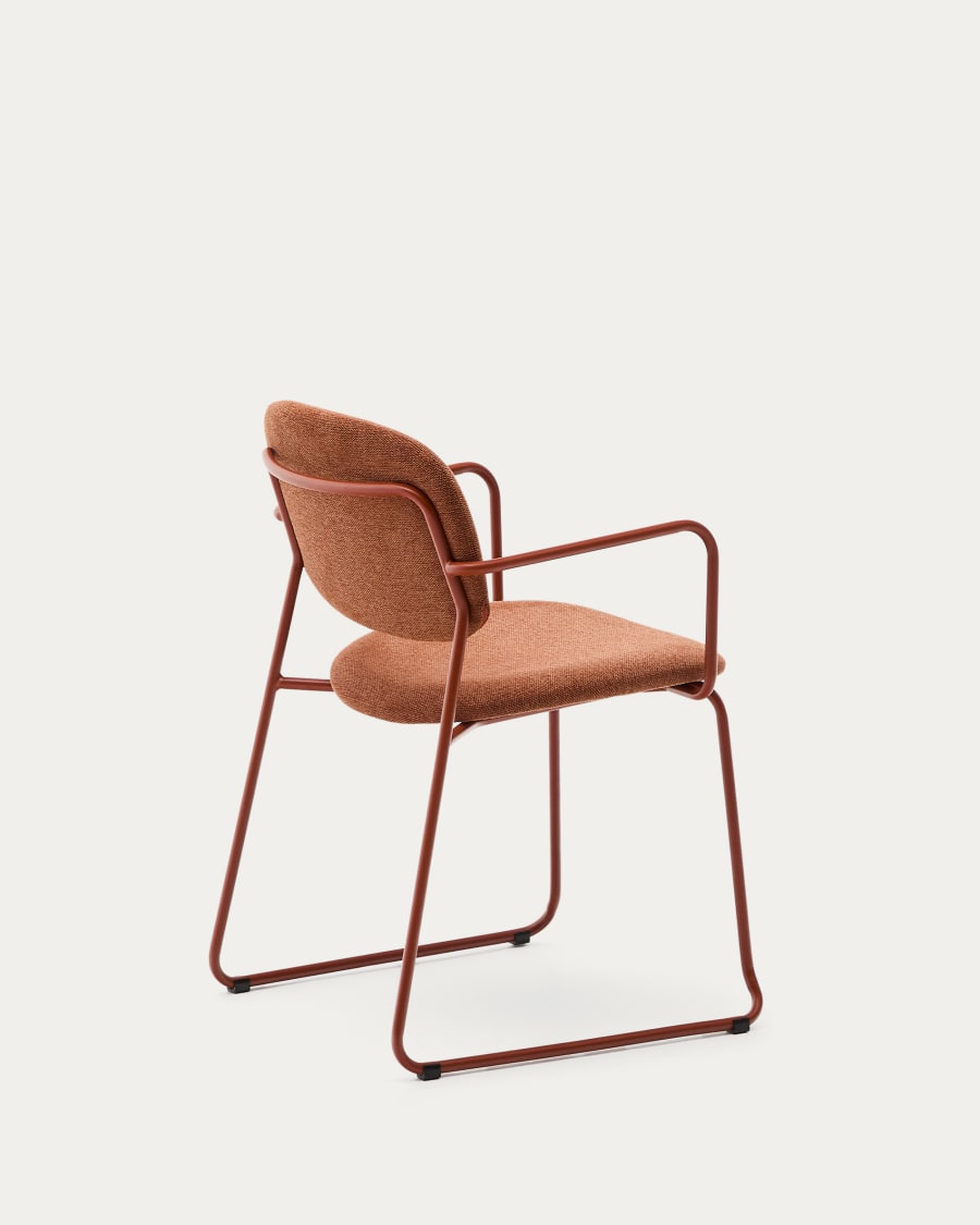 Comfortable iron frame chair