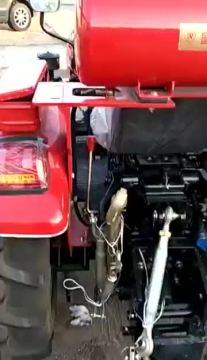 Traktor Pertanian Mini 60HP Multifungsi Kecil Terbaru Dengan Harga Terbaik