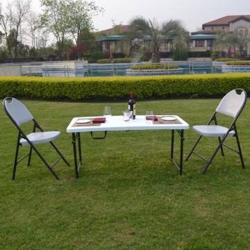 48 inch plastic fold-in-half table commercial