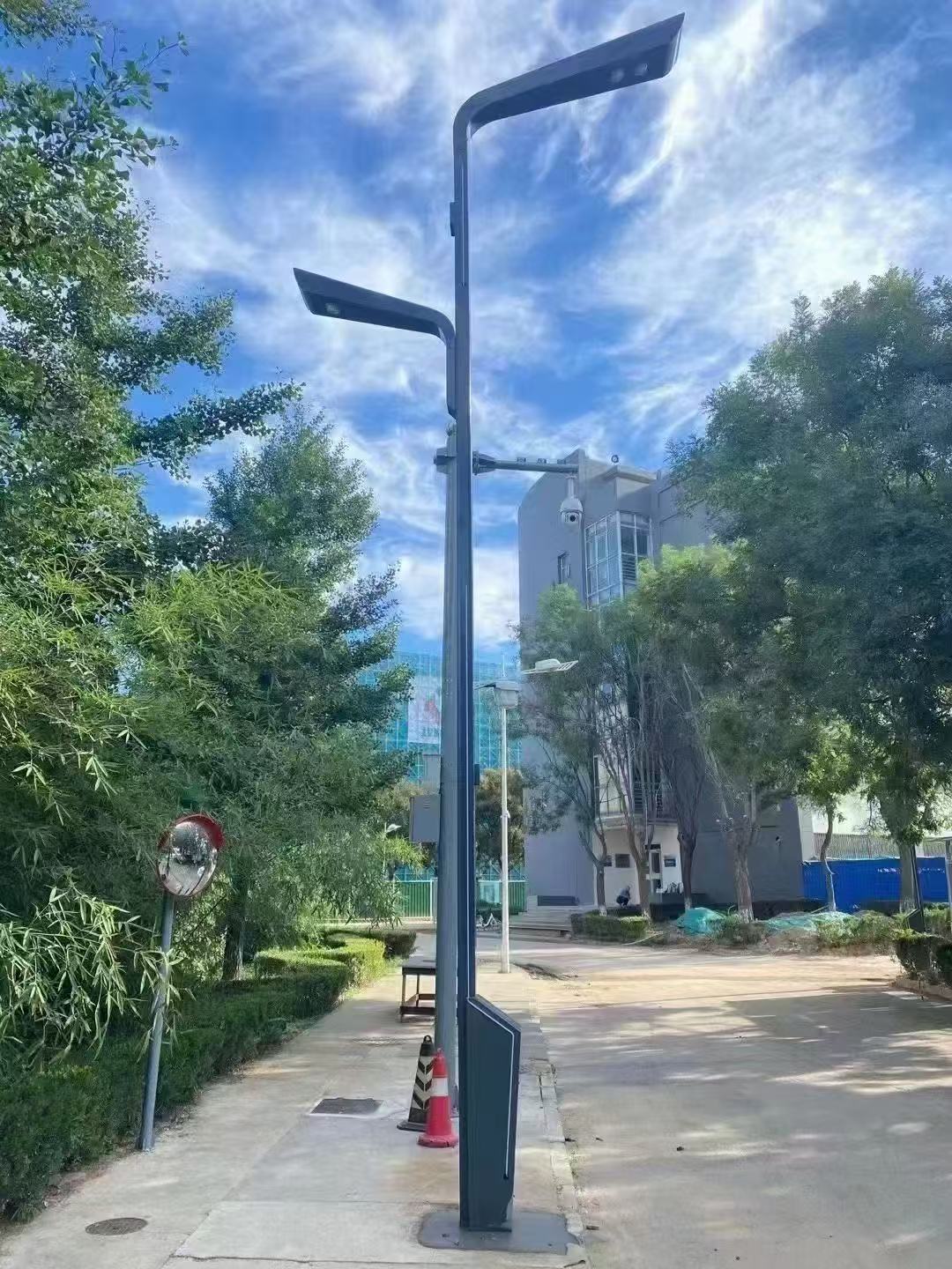 smart street lamp style