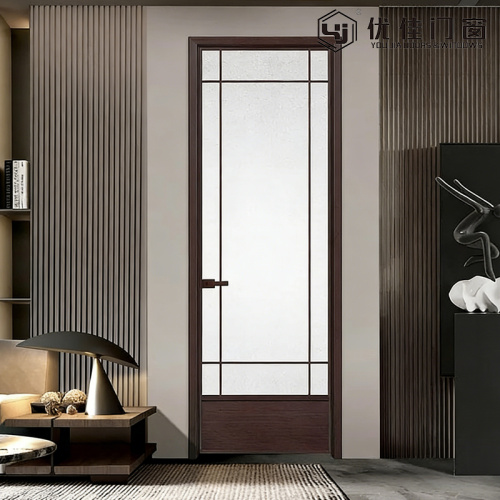 Porta articulada de grade com moldura única e painel inferior