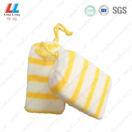 Microfiber cloth bath sponge