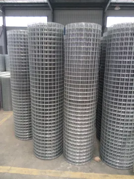 Welded mesh square hole