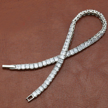 Diamond bracelet in sliver polished only