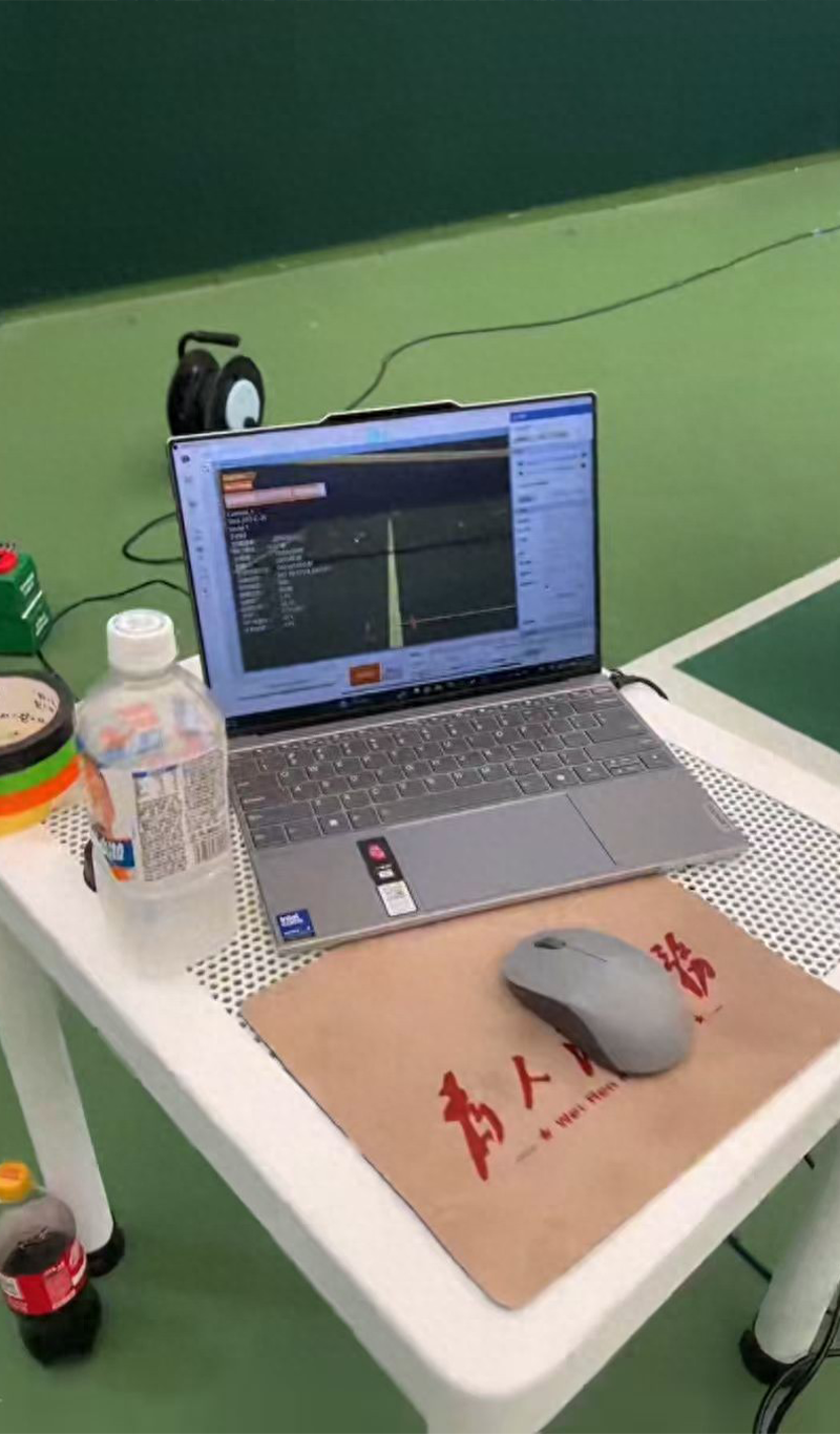Freezing the details of split-second motion! HEVOX’s high-speed camera completes real-world testing in a tennis setting.