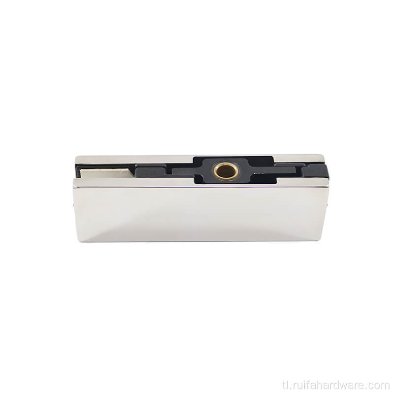 Shower door locking clip