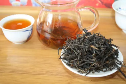 Handmade Tea Leaf Black Tea