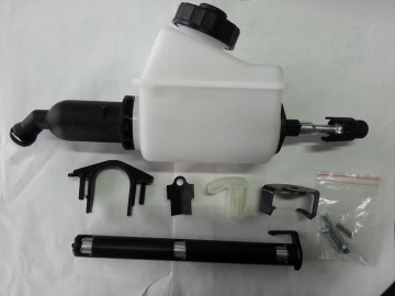 Iveco clutch master cylinder 5001864263
