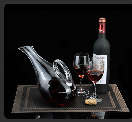 Lead free crystal glass decanter