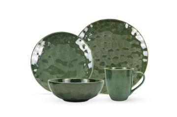 Reactive glazed stoneware dinner set in Green