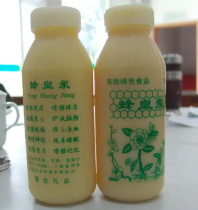 Fresh royal jelly with high quality