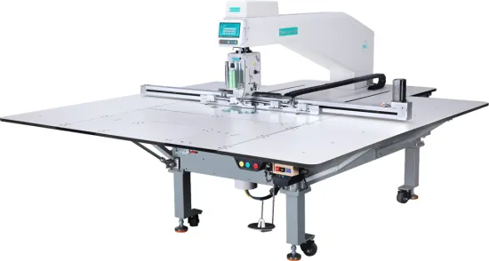 Machine head rotating intelligent template sewing machine