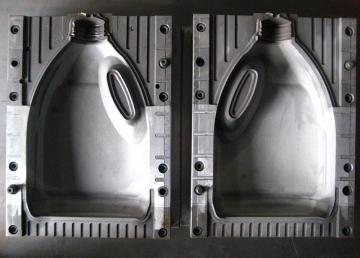 Plastic Bottle Mold