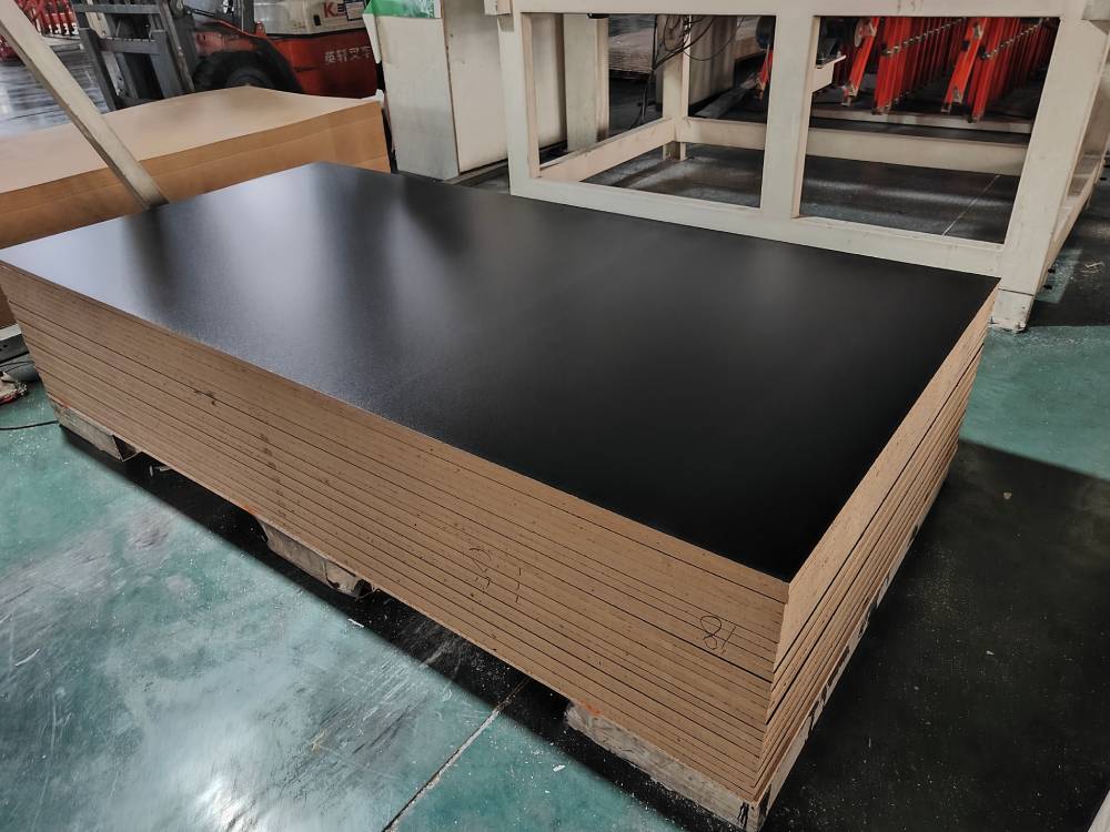 Waterproof Laminated Melamine MDF Board