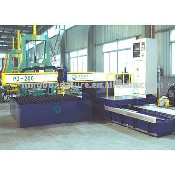 CNC Plasma Cutting Machine (High Definition)