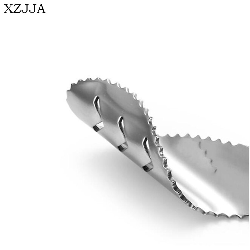 XZJJA Creative Multifunction Pepper Corers Stainless Steel Chili Seed Remover Separator Device Vegetable Cutter Slicer