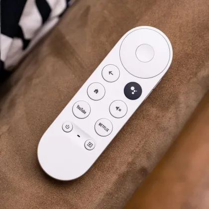 Original New Replace Voice Remote Control G9N9N for Chromecast Google 4K TV