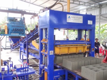 interlock block machine