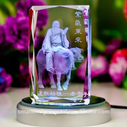 Chinese Lao-tzu laser engraved crystal cube with Light base for Souvenir gifts