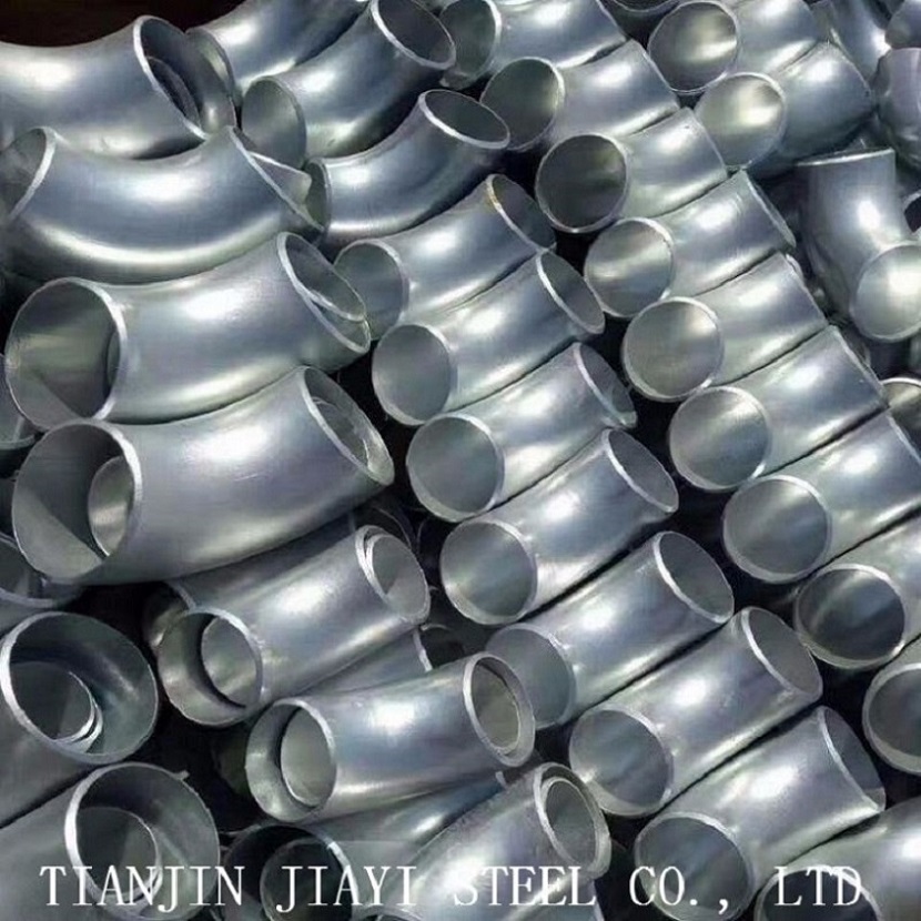 Q235B Galvanized Threaded Fittings