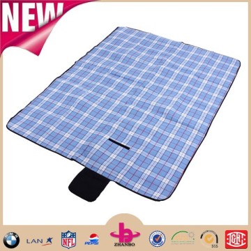 China supplier Promotional High quality cheap outdoor folding beach mat/camping mat/blue grid portable travel blankets