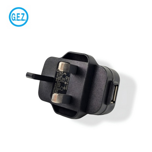 Charger USB àrd-inbhe le dealbhadh plug Bhreatainn