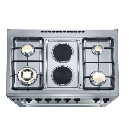 Electric oven cooking with 4 burner stove