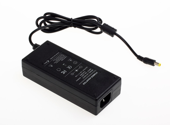 Lr 195046 19 5v 4 6a 2